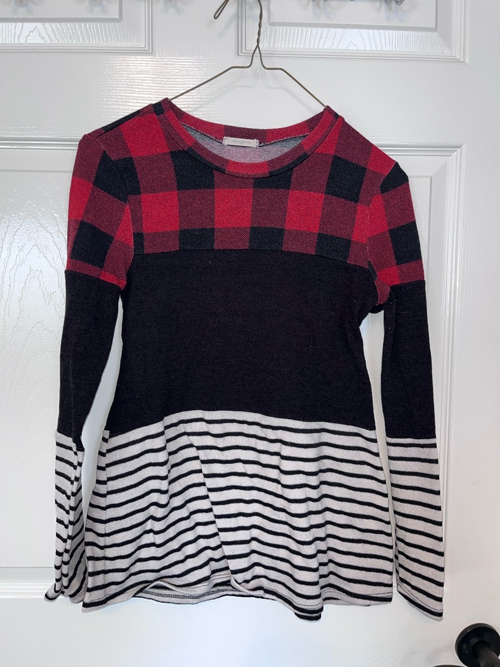 Women's Red & Black Buffalo Check Colorblock Sweater